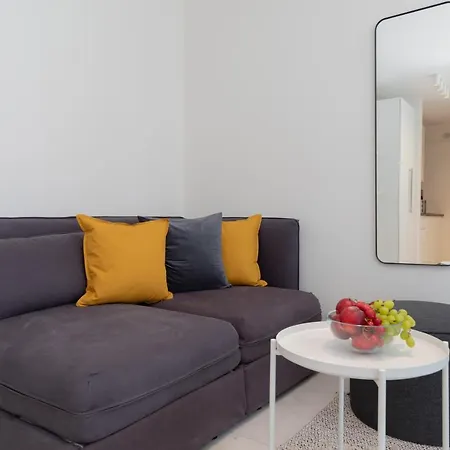Apartment Silamar Zaciszna By Renters *